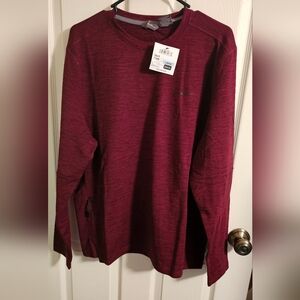 Eddie Bauer Burgundy Crew Neck Long Sleeve Lightweight Sweatshirt.